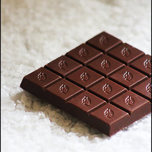 Willies Cacao Sea Flakes Milk Chocolate Bar (50g)