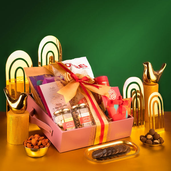 The Chocolates and Nuts Festive Gift Tray