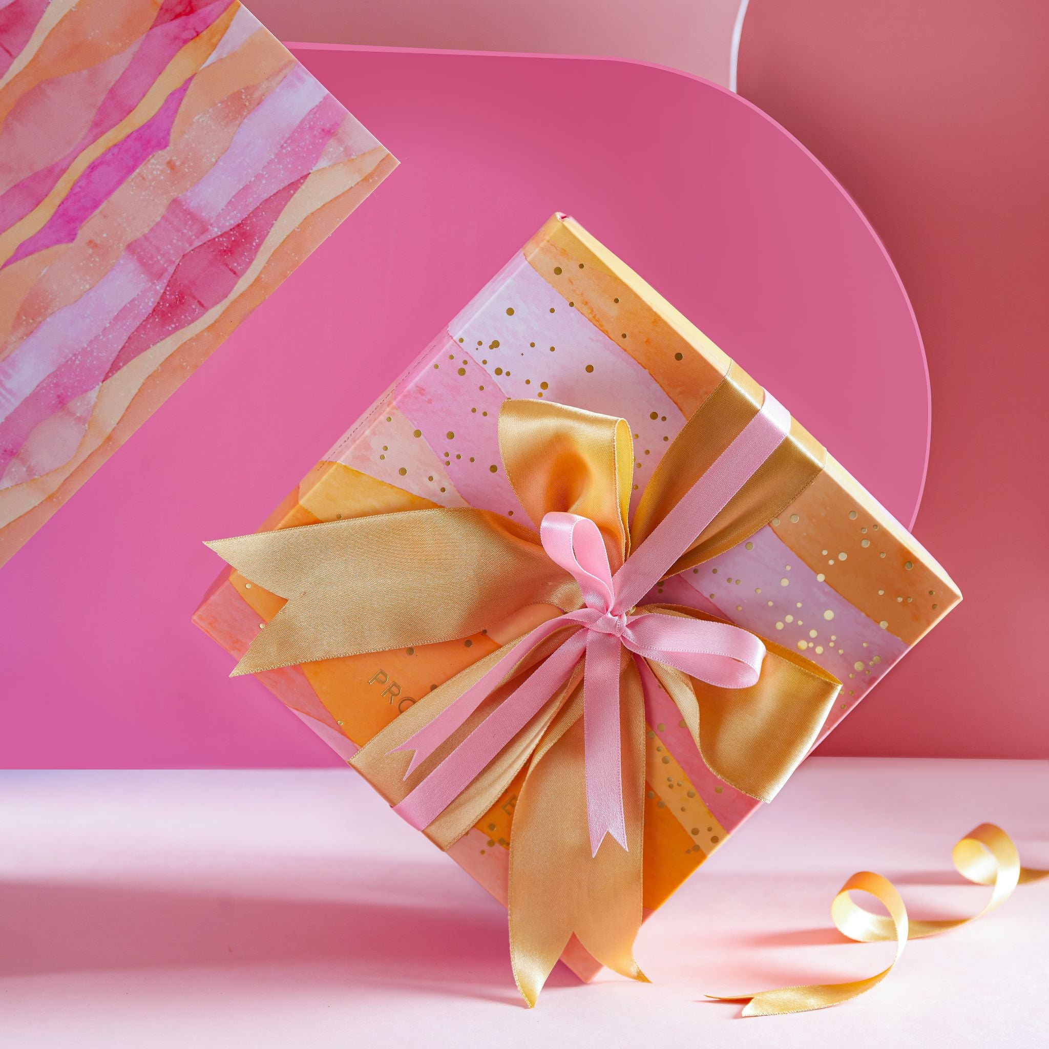 COLLECTORS BOX (MEDIUM) – Provenance Gifts